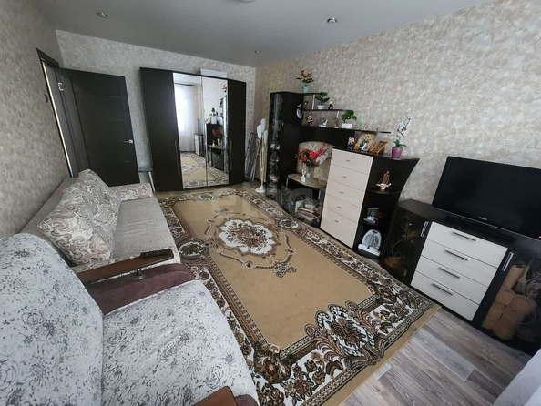 
  Продается 1-комн. квартира, 39 м², ярослава гашека, д. 12
. Фото 4.