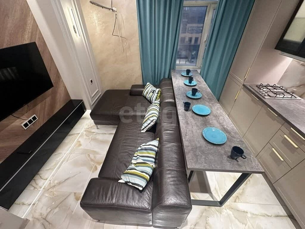 
  Продается 4-комн. квартира, 77.1 м², Карла Маркса пр-кт, д. 45
. Фото 2.