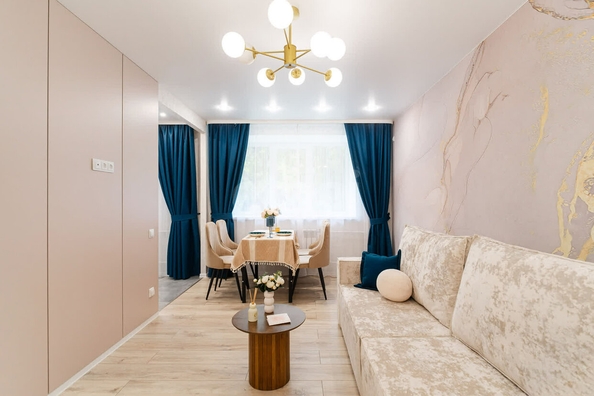 
  Продается 2-комн. квартира, 45 м², Рождественского ул, д. 5
. Фото 2.