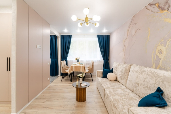 
  Продается 2-комн. квартира, 45 м², Рождественского ул, д. 5
. Фото 3.