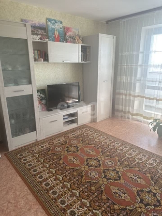 
  Продается 2-комн. квартира, 60.2 м², Линия 19-я ул, д. 184
. Фото 2.