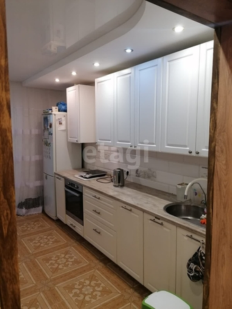 
  Продается 2-комн. квартира, 74 м², Омская ул, д. 136/2
. Фото 4.