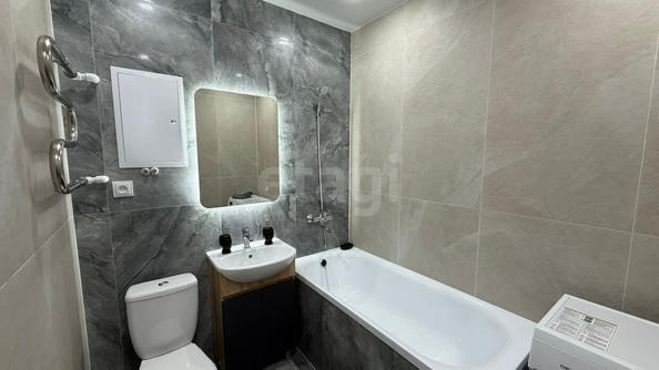 
  Продается 2-комн. квартира, 44 м², Северная 27-я ул, д. 1А
. Фото 1.