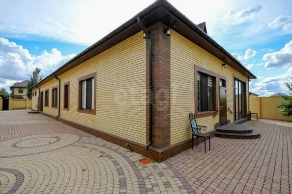 
  Продается дом, 229.9 м², Омск
. Фото 3.