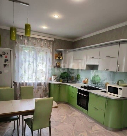 
  Продается дом, 100 м², Омск
. Фото 3.