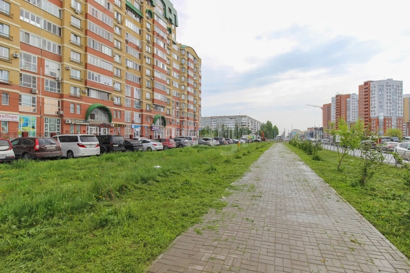 
  Продается универсальное помещение, 74.7 м², Степанца ул, д. 2
. Фото 2.