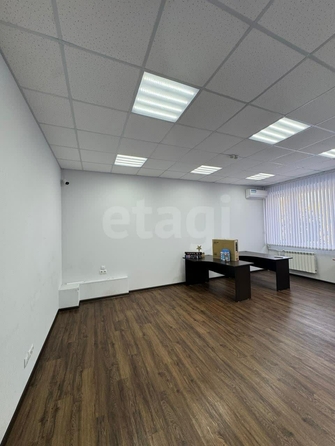 
  Сдается офис, 48 м², Декабристов ул, д. 45
. Фото 4.