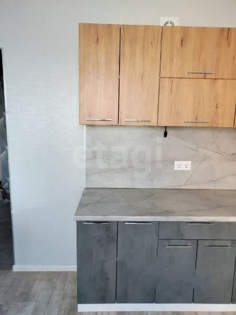 
  Сдается 1-комн. квартира, 40.2 м², 70 лет Октября ул, д. 3/5
. Фото 2.