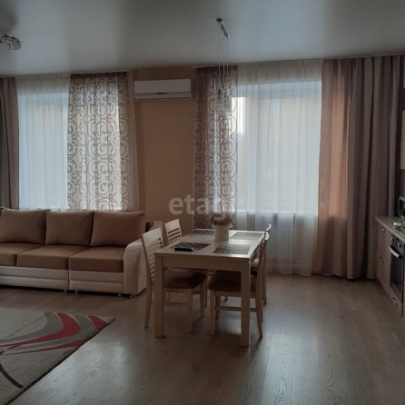 
  Сдается 2-комн. квартира, 70 м², Тютчева ул, д. 8
. Фото 2.