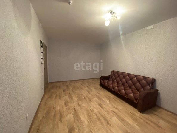 
  Сдается 1-комн. квартира, 37 м², Амурский 1-й проезд, д. 11
. Фото 3.