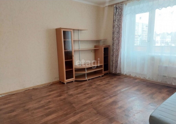 
  Сдается 1-комн. квартира, 43 м², Крупской ул, д. 6
. Фото 2.