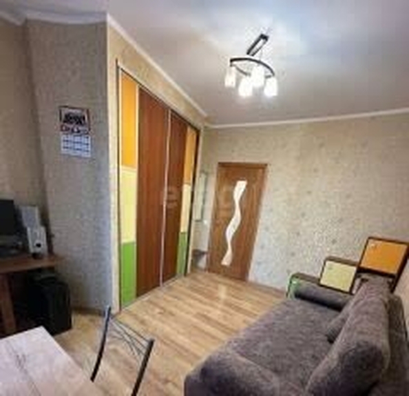 
  Сдается 3-комн. квартира, 80 м², 70 лет Октября ул, д. 15/1
. Фото 3.