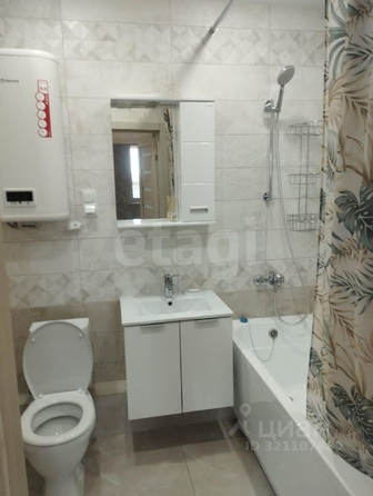 
  Сдается 2-комн. квартира, 60 м², 70 лет Октября ул, д. 3/6
. Фото 3.