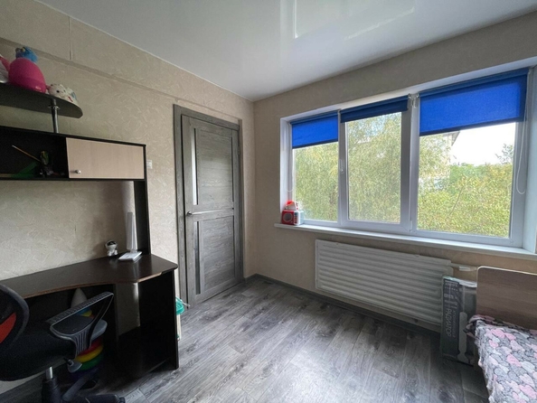 
  Продается 4-комн. квартира, 60 м², Сибирский пр-кт, д. 8/3
. Фото 5.