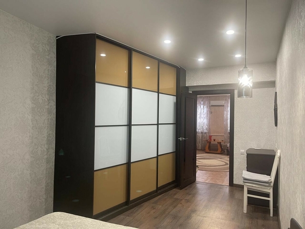
  Продается 3-комн. квартира, 75.7 м², Казахстанская 1-я ул, д. 2
. Фото 1.