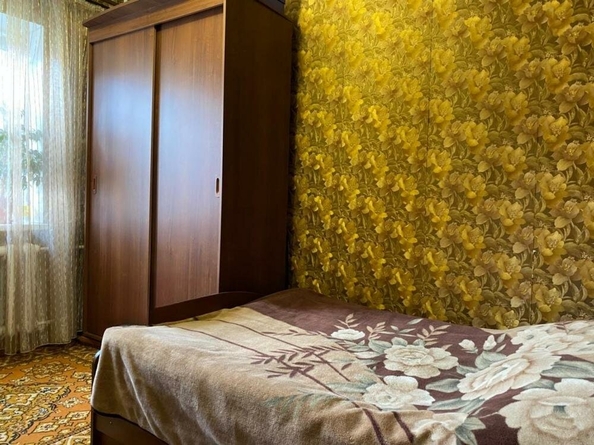 
  Продается 3-комн. квартира, 40 м², Менжинского ул, д. 1А
. Фото 2.