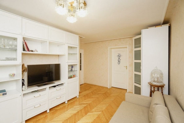 
  Продается 4-комн. квартира, 86.3 м², Пушкина ул, д. 30
. Фото 2.