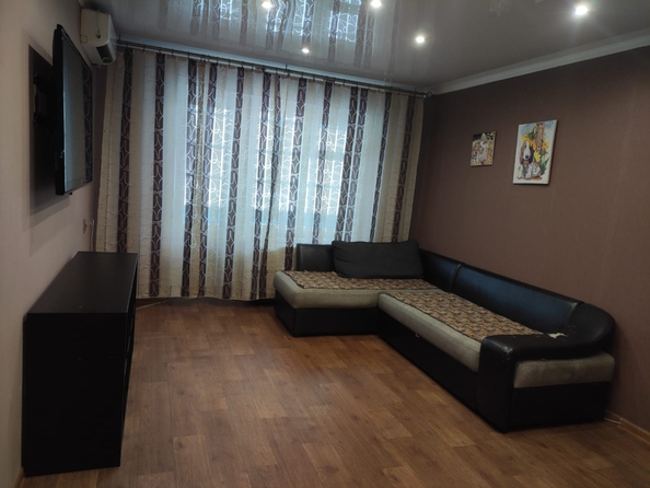 
  Сдается 3-комн. квартира, 96 м², Гашека ул
. Фото 7.