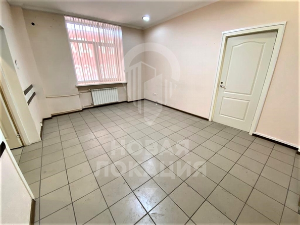 
  Сдается торговая площадь, 81 м², Карла Маркса пр-кт, д. 45
. Фото 2.