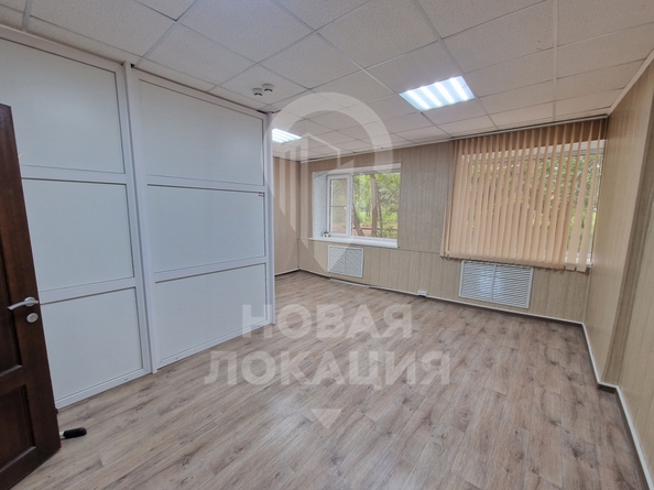 
  Сдается офис 33 м². Фото 1.