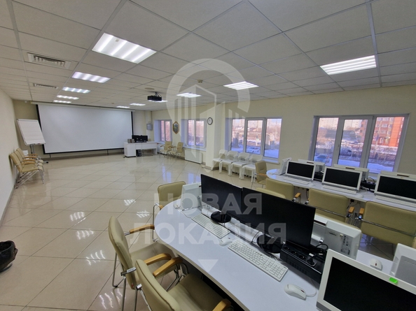 
  Сдается офис 2500 м². Фото 17.
