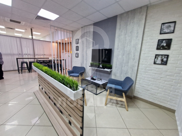 
  Сдается офис 5000 м². Фото 9.