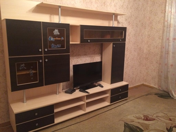 
  Сдается 3-комн. квартира 75 м². Фото 1.