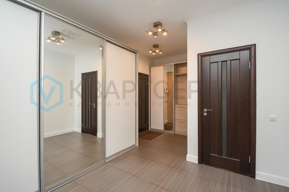 
  Продается 4-комн. квартира 237.4 м². Фото 12.