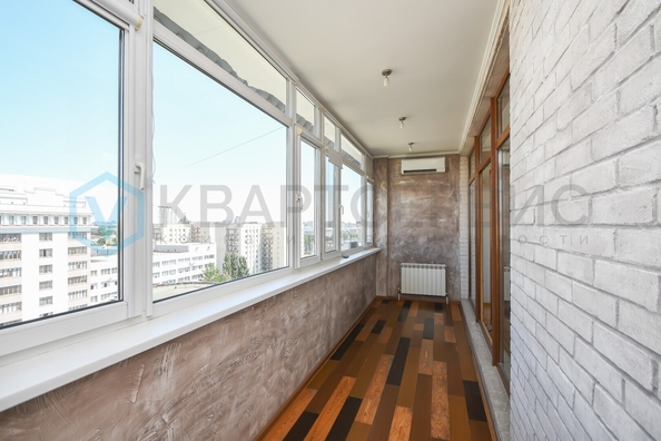 
  Продается 4-комн. квартира 237.4 м². Фото 16.