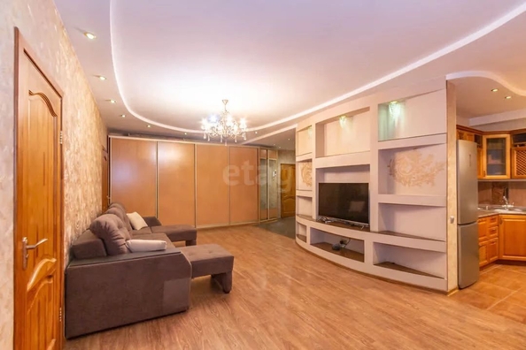 
  Продам 3-комн. квартиру 81.5 м². Фото 8.