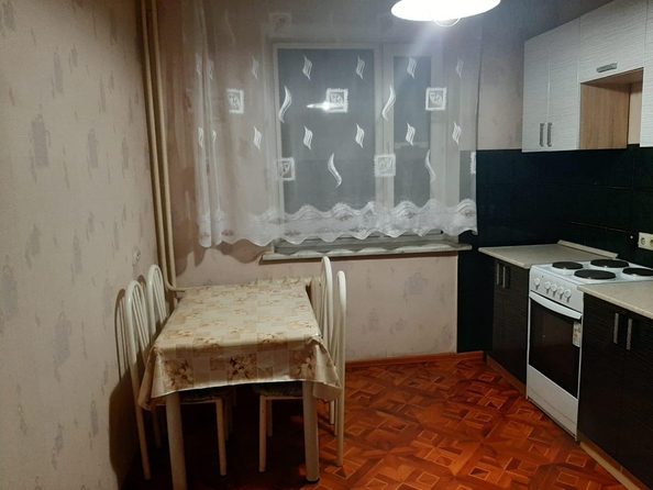 
  Сдается 3-комн. квартира 76 м². Фото 4.