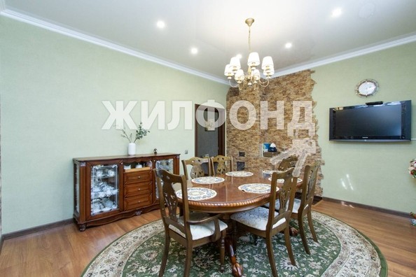 
   Продам коттедж, 506.5 м², Томск

. Фото 12.