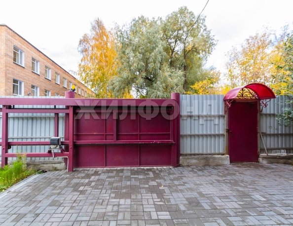
   Продам коттедж, 506.5 м², Томск

. Фото 3.