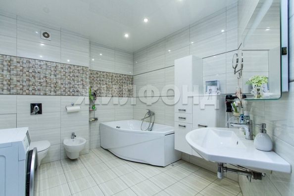 
   Продам коттедж, 506.5 м², Томск

. Фото 30.
