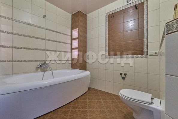 
   Продам 3-комнатную, 82 м², Тверская ул, 14

. Фото 21.