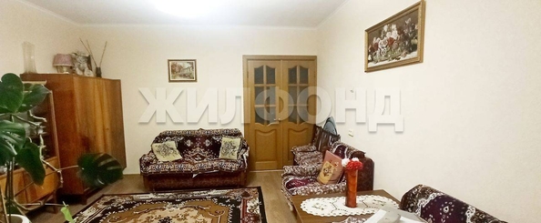 
   Продам 3-комнатную, 65.9 м², Сибирская ул, 104

. Фото 1.