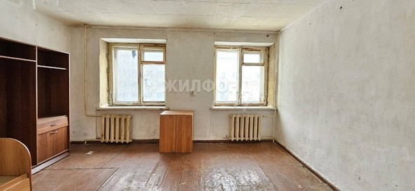 
   Продам 1-комнатную, 23.9 м², Первомайская ул, 65

. Фото 1.