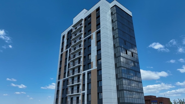 
   Продам 4-комнатную, 71.19 м², Розы Люксембург ул, 96

. Фото 1.