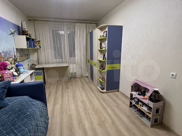 
   Продам 3-комнатную, 81 м², Суворова ул, 14

. Фото 29.
