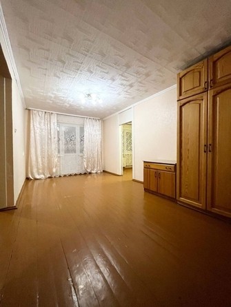 
   Продам 2-комнатную, 46.6 м², Бела Куна ул, 30

. Фото 5.