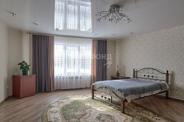 
   Продам дом, 260 м², Томск

. Фото 4.