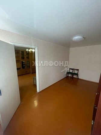 
   Продам 3-комнатную, 60 м², Сергея Лазо ул, 10/2

. Фото 2.