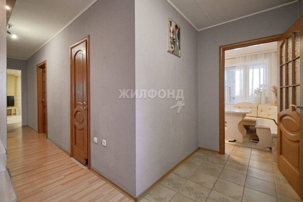 
   Продам 2-комнатную, 69.5 м², Новосибирская ул, 35

. Фото 9.