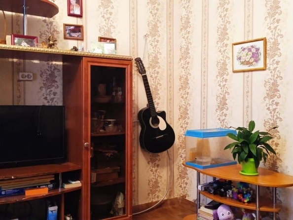 
   Продам 2-комнатную, 42 м², Кузнецова ул, 12А

. Фото 3.