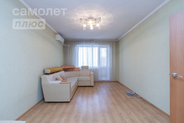 
   Продам 2-комнатную, 54 м², Киевская ул, 9

. Фото 5.