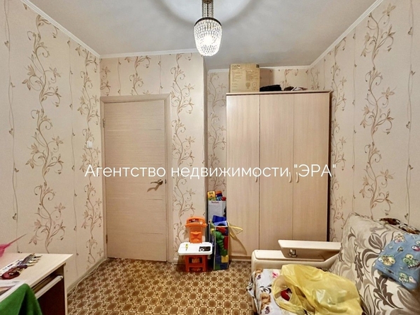 
   Продам 4-комнатную, 70.8 м², Сибирская ул, 108

. Фото 5.