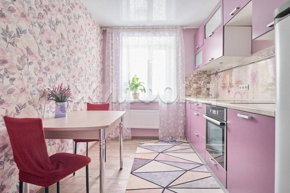 
   Продам 3-комнатную, 101 м², Богдана Хмельницкого пер, 12

. Фото 5.