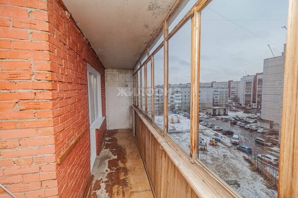
   Продам 2-комнатную, 46.2 м², Коммунистический пр-кт, 151

. Фото 11.