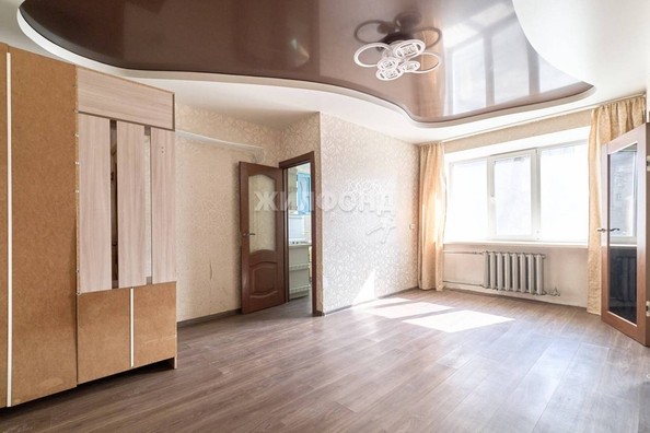 
   Продам 2-комнатную, 39.4 м², Полины Осипенко ул, 6

. Фото 2.