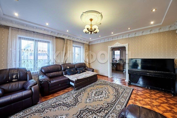 
   Продам дом, 260 м², Воронино

. Фото 8.